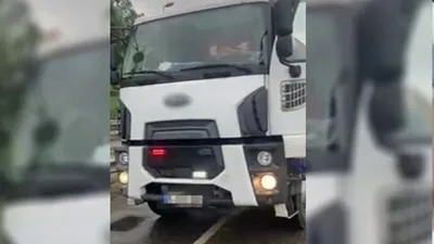 Pes artık! Kamyona çakar taktılar