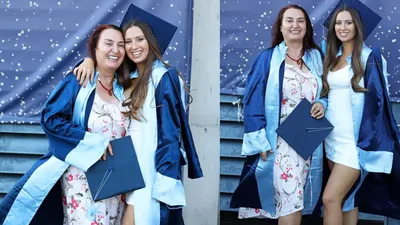 Kızıyla okuduğu üniversiteden birincilikle mezun oldu