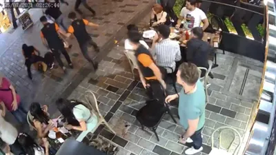 İstanbul'da yine ''yabancı uyruklu tacizci'' vakası! Meydan dayağı kamerada