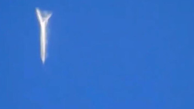 Şekil değiştiren UFO kamerada
