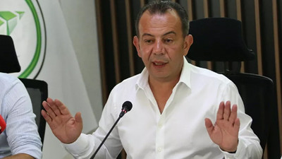 Tanju Özcan AK Partililere ''sakin olun''' deyip çay fırlattı