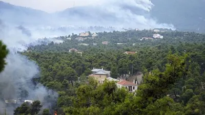 Yunanistan'da yangın durdurulamıyor