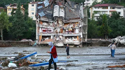 Sel felaketinde can kaybı 51'e yükseldi, yüzlerce kayıp var