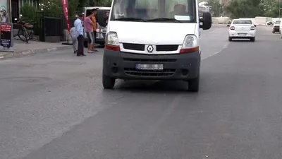 5 yaşındaki bisikletli çocuğa çarptı