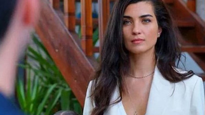 Tuba Büyüküstün makyajsız halini paylaştı