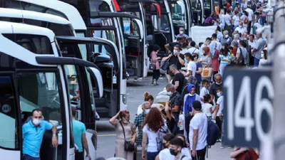 Seyahate çıkacaklar bu detaya dikkat! Çift doz aşı da yetmeyebilir