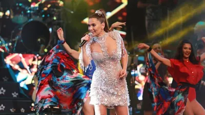 Demet Akalın, Filenin Sultanları için bakanlığa seslendi: ''Niye yapmıyoruz?''