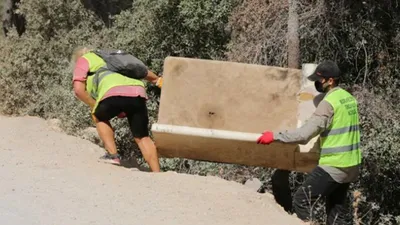 İnanılması güç olay: Cennet Koyu'nda yapılan çöp temizliğinde koltuk çıktı