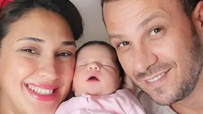 Zuhal Topal yeni yaşını ailesiyle kutladı