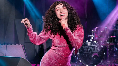 Zeynep Bastık'tan konuk olduğu programda sunucuya olay sözler