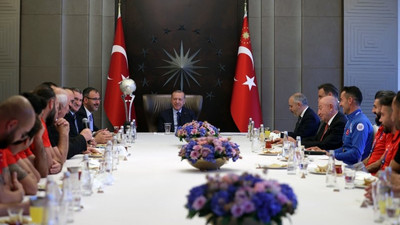 Şampiyon Ampute Milli Takımı Erdoğan'ın misafiri oldu