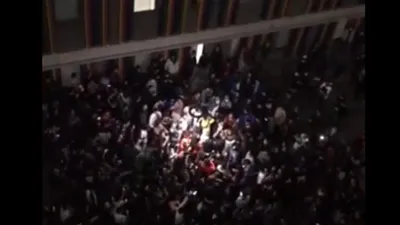 KYK yurdunda eylem! İBB Başkanı İmamoğlu devreye girdi