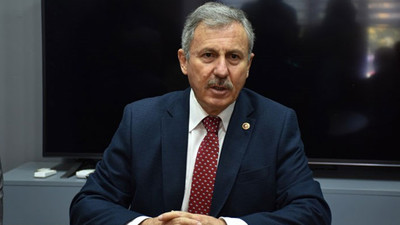 ''AK Parti'nin önemli bir ismi bana rüşvet teklif etti''