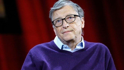 Bill Gates torunuyla pozunu paylaştı