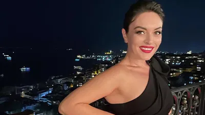 Ezgi Mola ev halini paylaştı