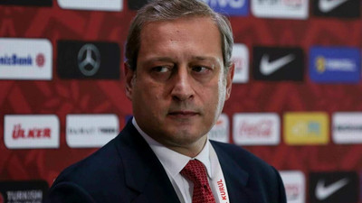 ''Kulübü borç batağına bizler soktuk''