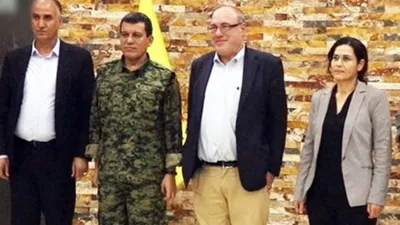 ABD'li heyet, teröristbaşı Mazlum Kobani ile görüştü