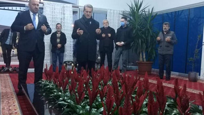 Mustafa Sarıgül’den Prof. Dr. Haydar Baş’ın kabrine ziyaret