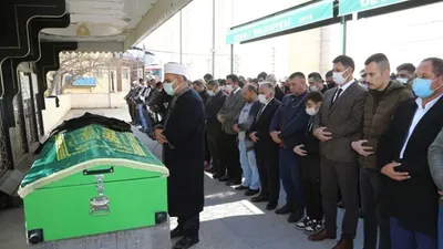 16 yaşındaki genç kalbine yenik düştü