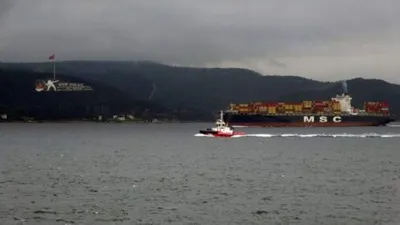 Çanakkale Boğazı'nda trafik durdu