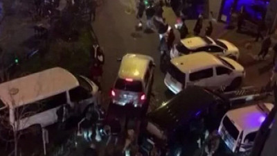 Cinnet getiren kadın eşini bıçaklayıp, kızını rehin aldı
