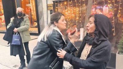 Yıldız Tilbe'nin sokak röportajı sırasında bir hayranıyla yaşadığı ilginç anlar kamerada