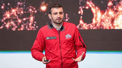 Selçuk Bayraktar: Dünya takdir ederken içeriden köstek olanlar var