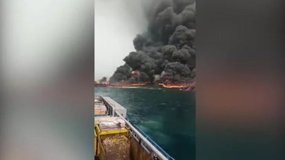 Petrol gemisinde büyük patlama