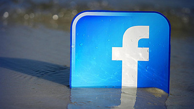Facebook'ta işler iyi gitmiyor... Zuckerberg'in serveti bir gecede 31 milyar dolar eridi