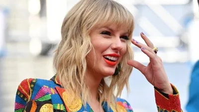Taylor Swift New York Üniversitesi'nde ders oldu