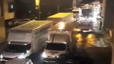 Trafiği birbirine katan magandalar yakalandı