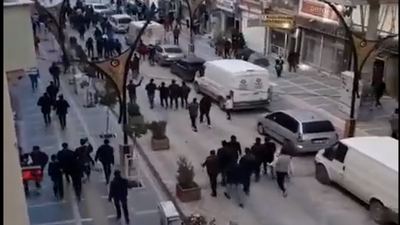Elektrik faturası protestosuna polis müdahalesi