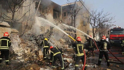 İran'da savaş uçağı düştü