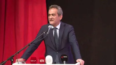Bakan Özer: 2014 yılında kadınların yükseköğretim okullaşma oranı erkekleri geçti