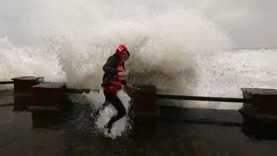 İzmir’de vapur seferleri iptal edildi