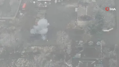 Ukrayna'dan Rus tankına ''sürpriz'' pusu! O anlar kamerada