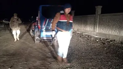 Alkollü şahıs baba ve oğlunu katletti