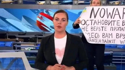 Rus televizyonunda Ukrayna protestosunun cezası belli oldu