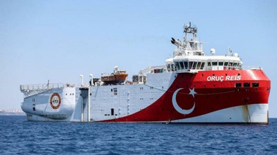 Oruç Reis bakım için Tuzla’ya demir attı