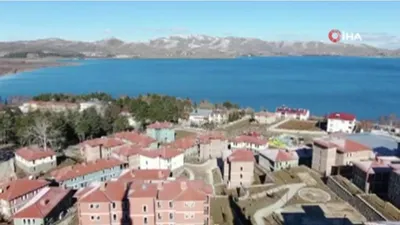 208 depremzede daha evlerine kavuştu