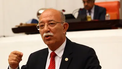 İsmail Koncuk, Zafer Partisi'nden istifa etti