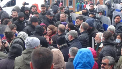 Taksim'de ''1 Mayıs'' gerginliği: 26 gözaltı