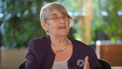 Canan Karatay yine ezber bozdu: ''Zeytin çekirdeğini çöpe atmayın, yutun''