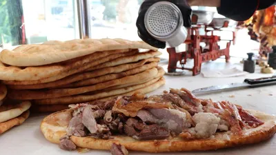 Tandırda pişen lezzet: Büryan kebabı nedir?