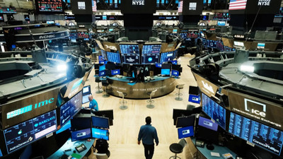 New York borsası düşüşle açıldı