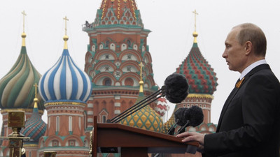 Putin'den dünyayı ayağa kaldıracak 9 Mayıs planı! Esirleri Kızıl Meydan'da yürütecek