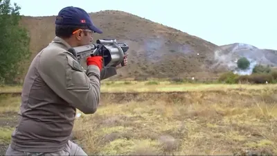 10 saniyede 6 bomba atan yerli silah Mehmetçik'e teslim edildi
