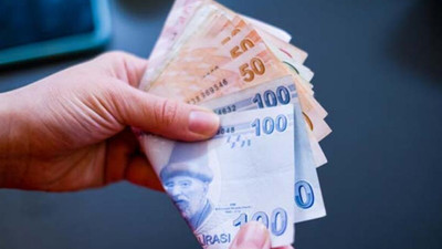 Askerliğini uzatana hem maaş hem tazminat