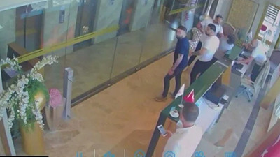 İş yerini basıp terör estirdiler: ''Buradan gideceksiniz''