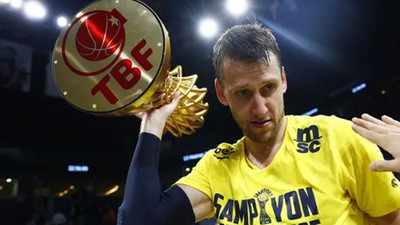 Jan Vesely, Fenerbahçe Beko'dan ayrıldığını açıkladı: İşte veda mesajı...
